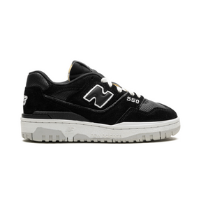 550 Black Suede