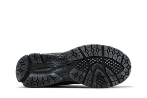 2002R Protection Pack Phantom Gray Camurça Mesh Black