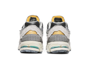 2002R Protection Pack Rain Cloud Suede Mesh Gray