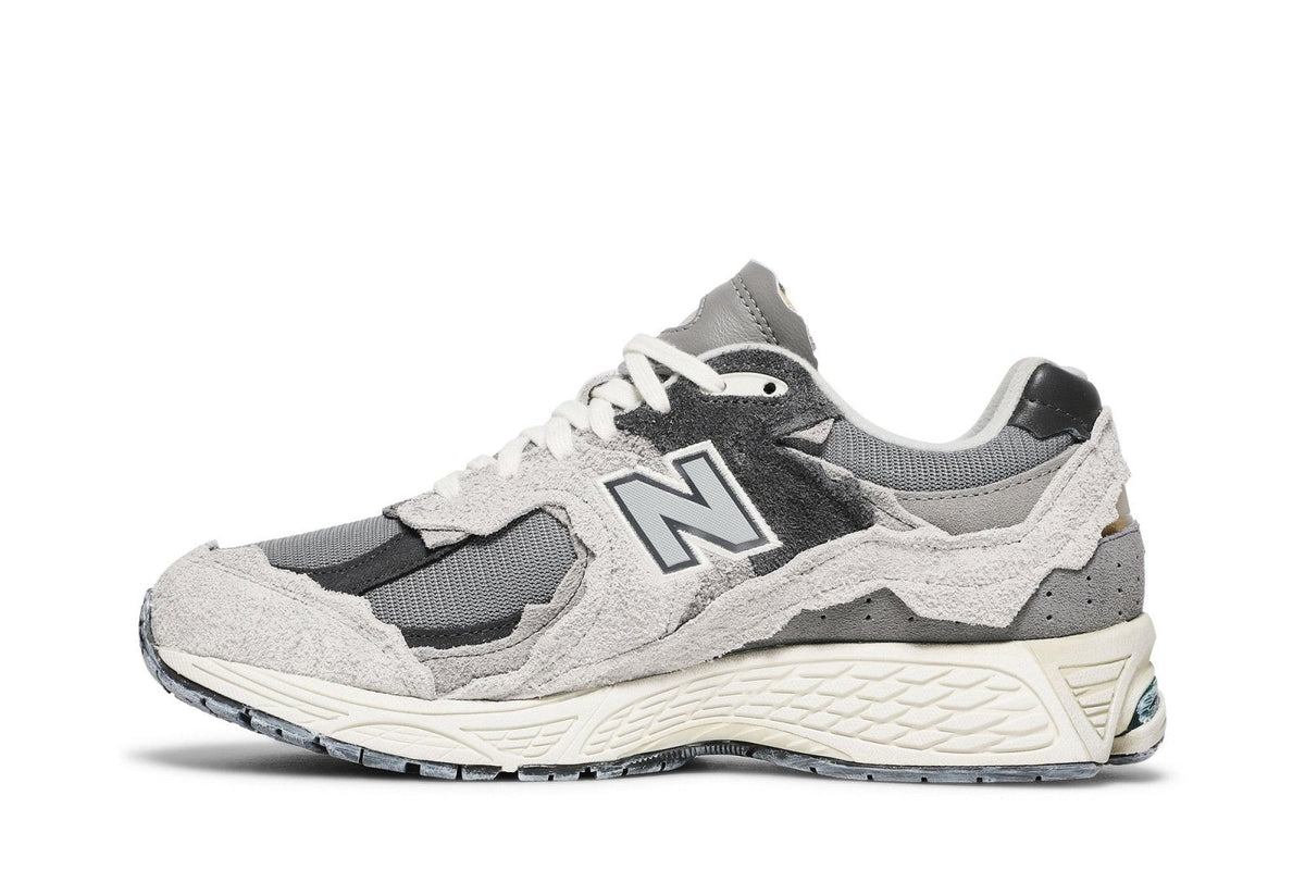 2002R Protection Pack Rain Cloud Suede Mesh Gray