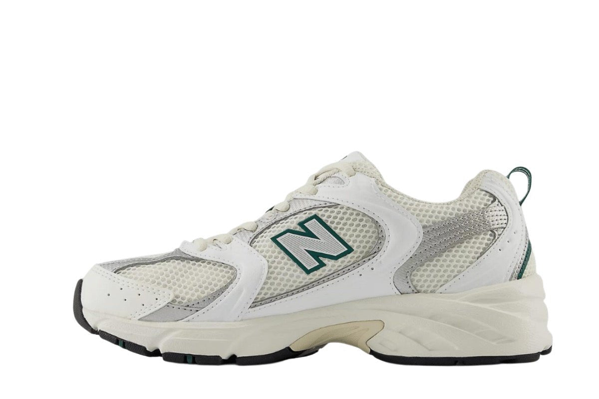 530  Sea Salt White Marsh Green White