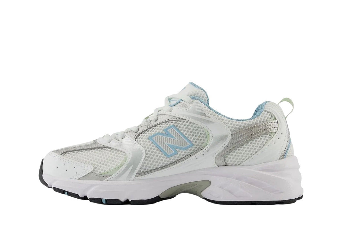 530 White Chrome Blue White