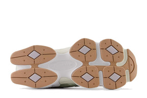 9060 Garter Snake Pearl Grey Green