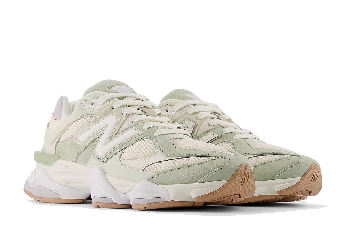 9060 Garter Snake Pearl Grey Green
