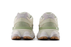 9060 Garter Snake Pearl Grey Green