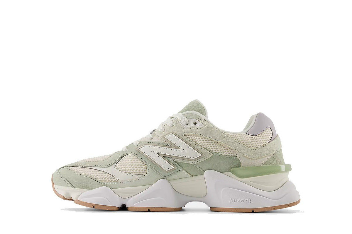 9060 Garter Snake Pearl Grey Green