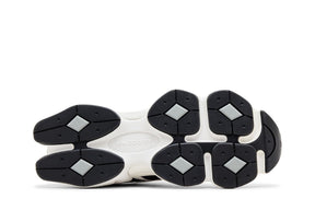 9060 Reflection Black Suede White