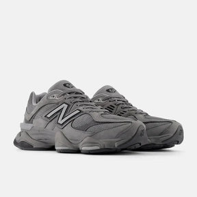9060 Team Away Grey Gray