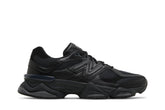 9060 Triple Black Black